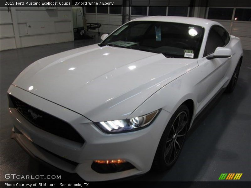 Oxford White / Ebony 2015 Ford Mustang EcoBoost Coupe