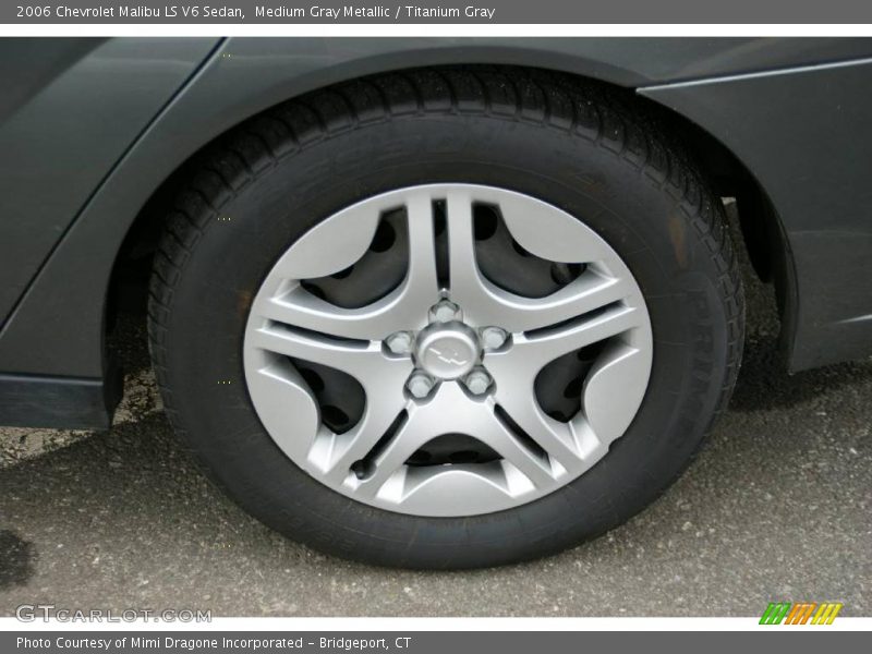 Medium Gray Metallic / Titanium Gray 2006 Chevrolet Malibu LS V6 Sedan