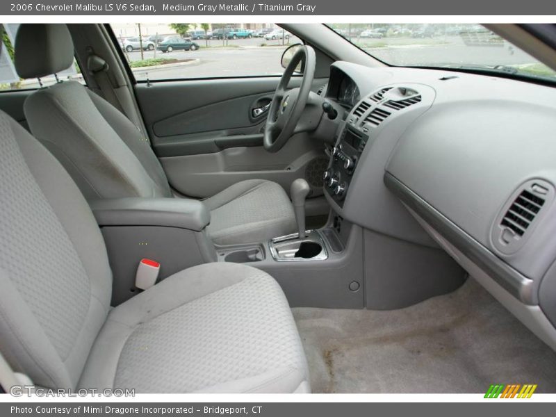 Medium Gray Metallic / Titanium Gray 2006 Chevrolet Malibu LS V6 Sedan