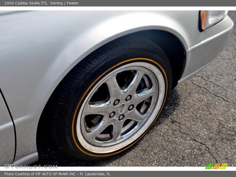 Sterling / Pewter 2000 Cadillac Seville STS