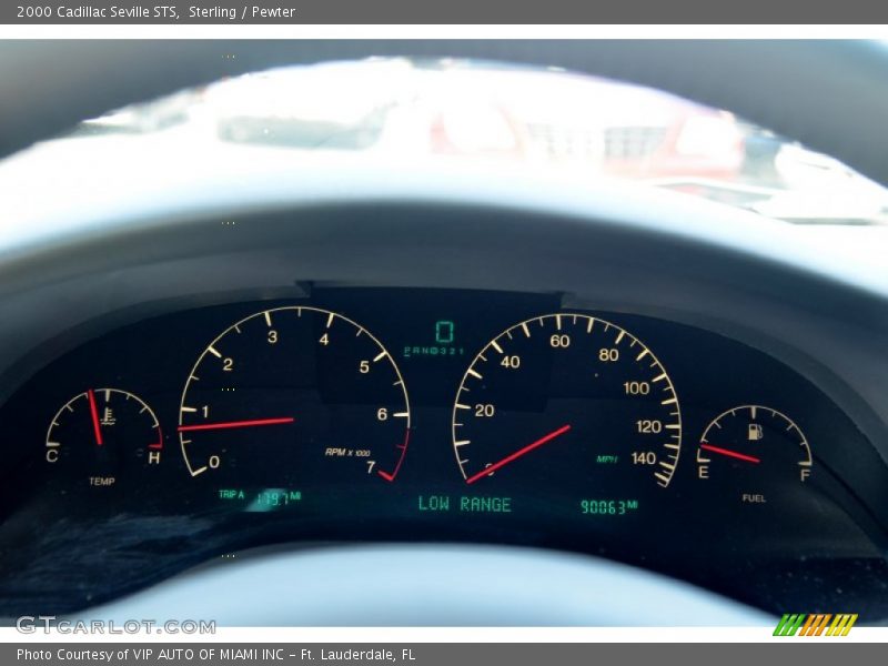 Sterling / Pewter 2000 Cadillac Seville STS
