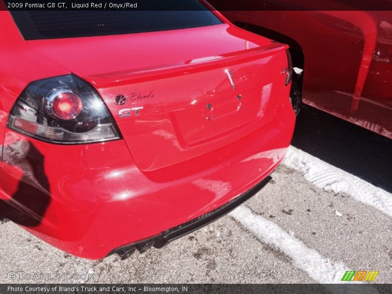 Liquid Red / Onyx/Red 2009 Pontiac G8 GT