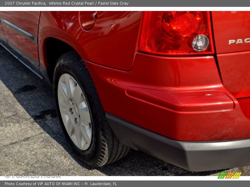 Inferno Red Crystal Pearl / Pastel Slate Gray 2007 Chrysler Pacifica