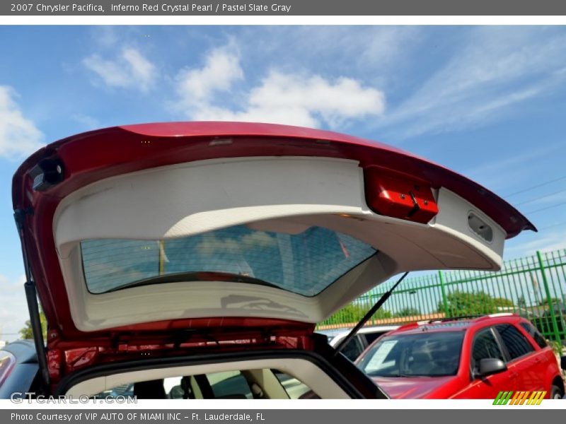 Inferno Red Crystal Pearl / Pastel Slate Gray 2007 Chrysler Pacifica