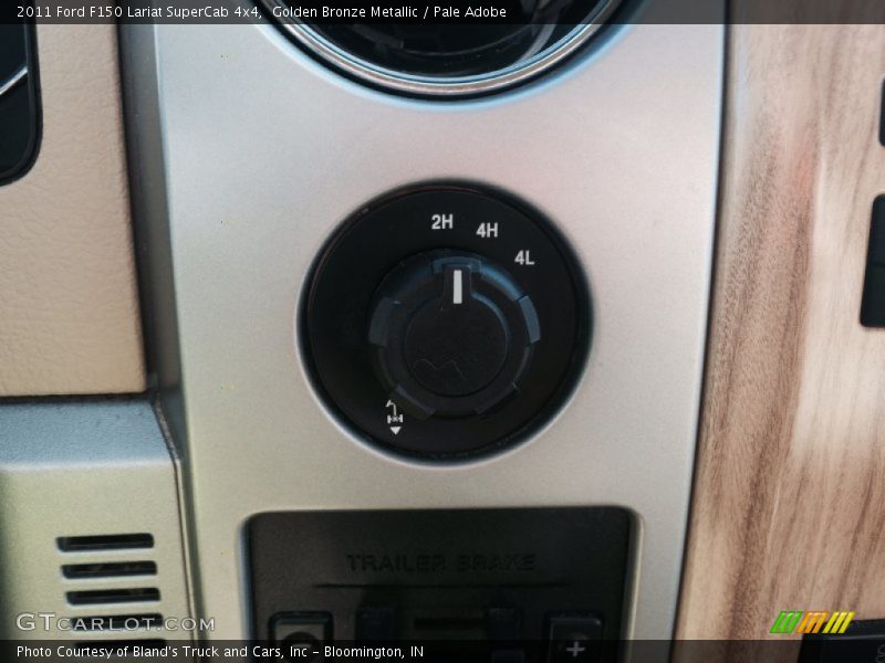Golden Bronze Metallic / Pale Adobe 2011 Ford F150 Lariat SuperCab 4x4