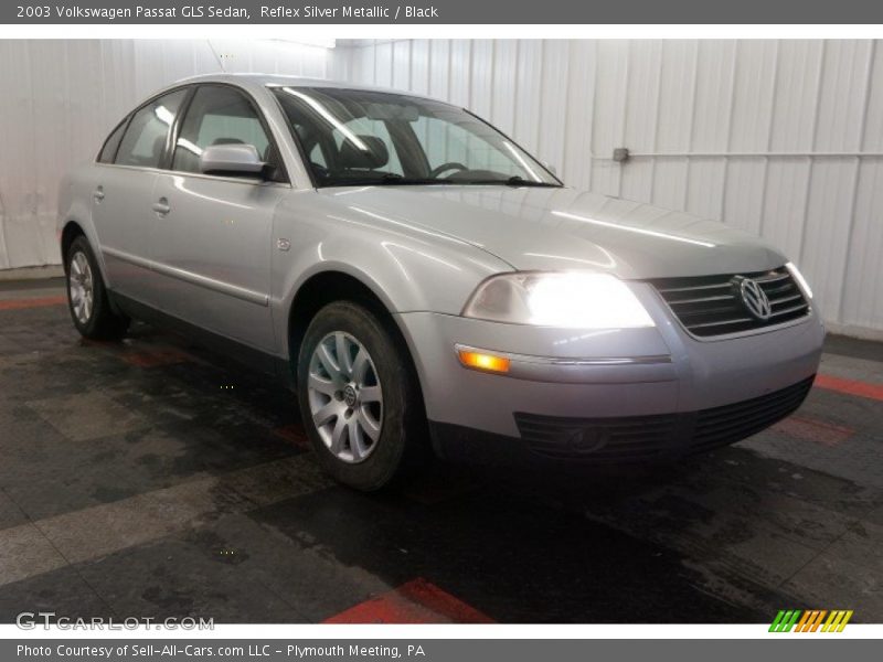 Reflex Silver Metallic / Black 2003 Volkswagen Passat GLS Sedan