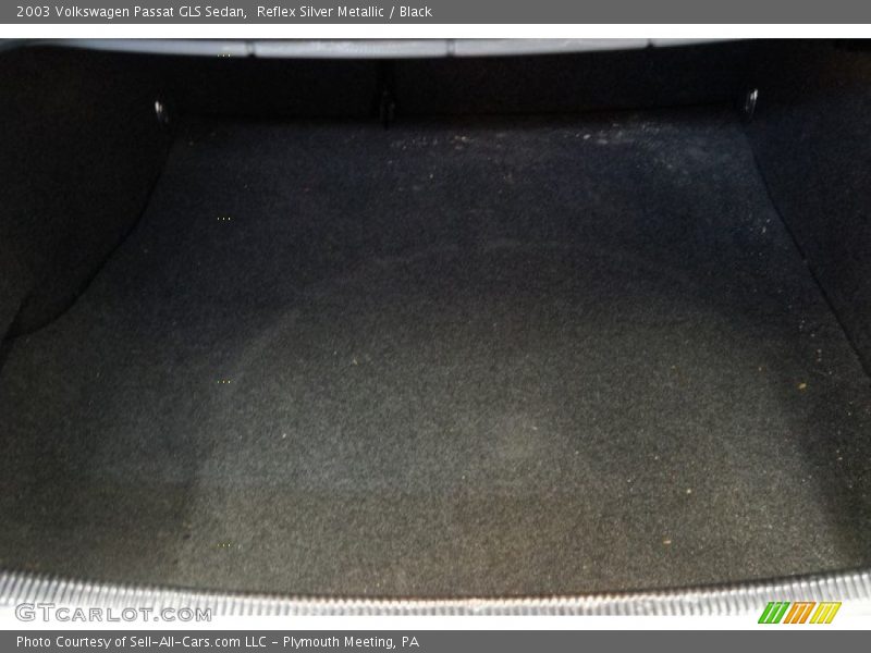 Reflex Silver Metallic / Black 2003 Volkswagen Passat GLS Sedan