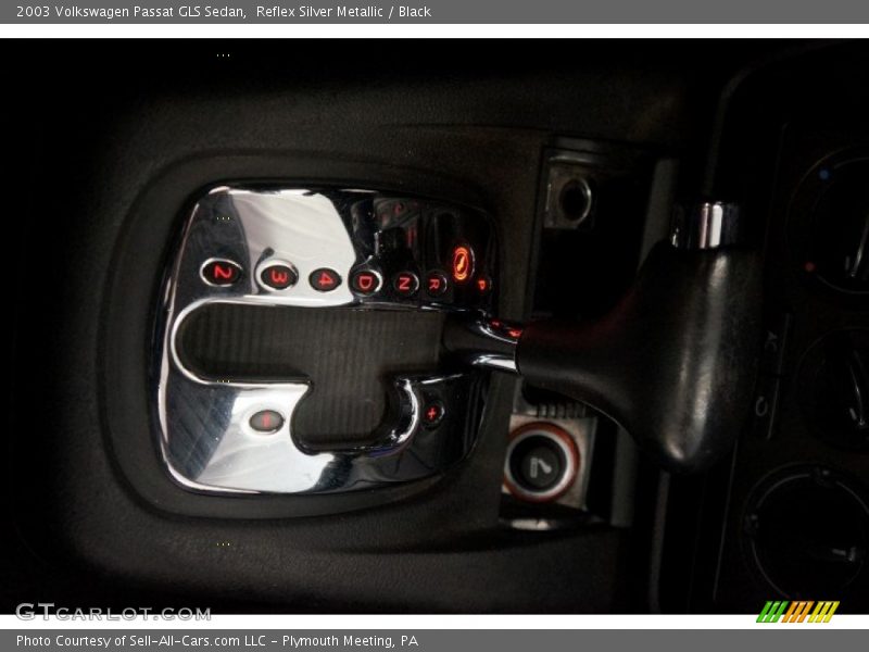Reflex Silver Metallic / Black 2003 Volkswagen Passat GLS Sedan
