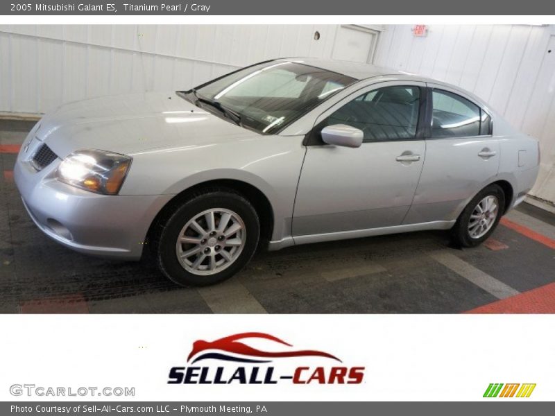 Titanium Pearl / Gray 2005 Mitsubishi Galant ES