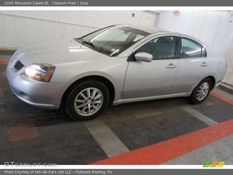 Titanium Pearl / Gray 2005 Mitsubishi Galant ES