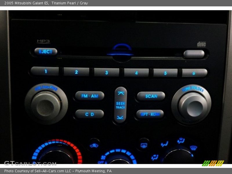 Titanium Pearl / Gray 2005 Mitsubishi Galant ES