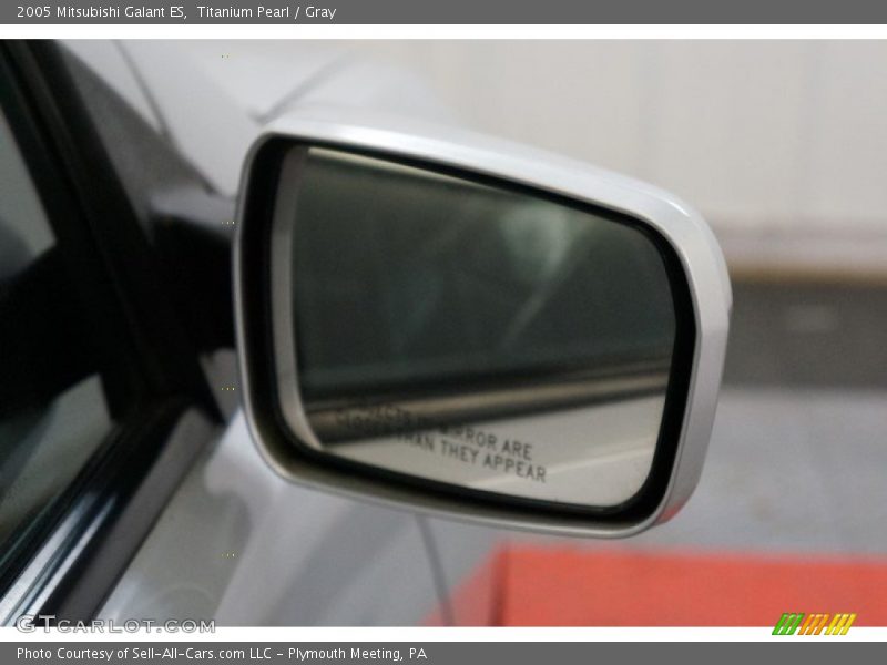 Titanium Pearl / Gray 2005 Mitsubishi Galant ES