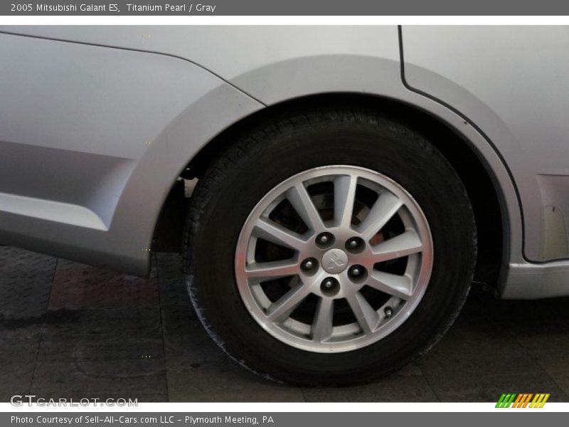 Titanium Pearl / Gray 2005 Mitsubishi Galant ES