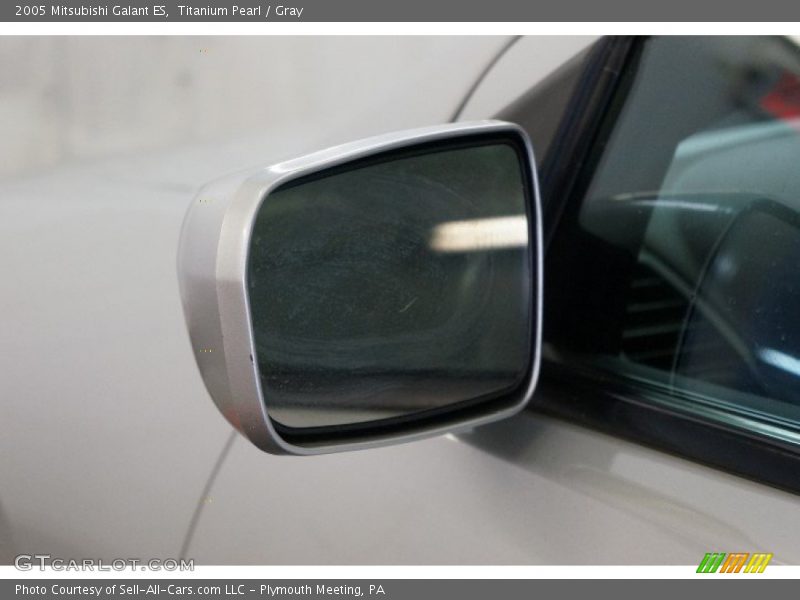 Titanium Pearl / Gray 2005 Mitsubishi Galant ES