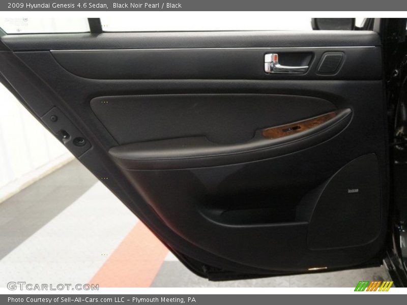 Black Noir Pearl / Black 2009 Hyundai Genesis 4.6 Sedan