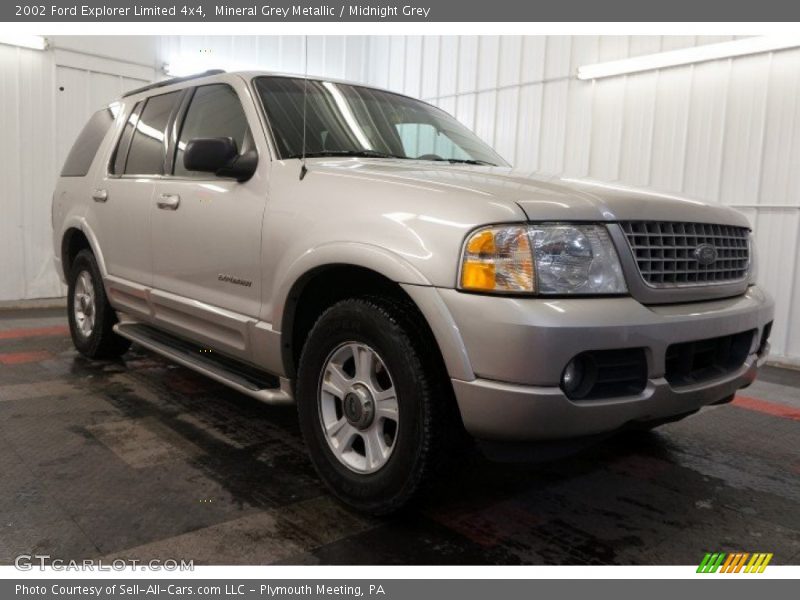 Mineral Grey Metallic / Midnight Grey 2002 Ford Explorer Limited 4x4