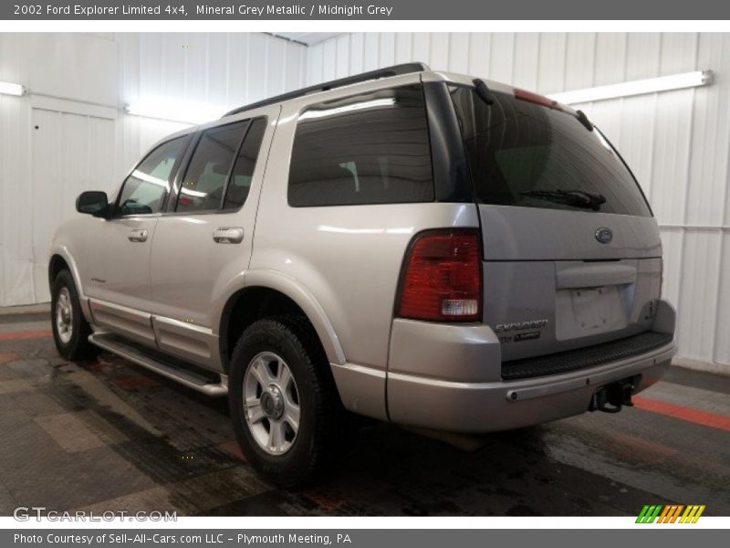 Mineral Grey Metallic / Midnight Grey 2002 Ford Explorer Limited 4x4