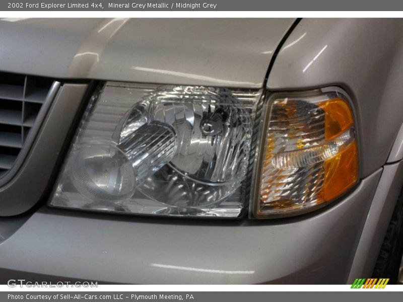 Mineral Grey Metallic / Midnight Grey 2002 Ford Explorer Limited 4x4
