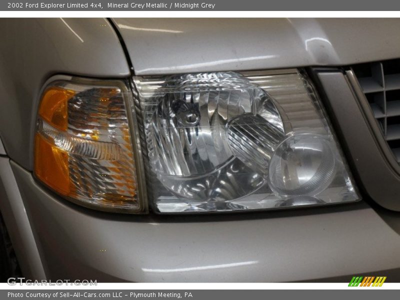 Mineral Grey Metallic / Midnight Grey 2002 Ford Explorer Limited 4x4