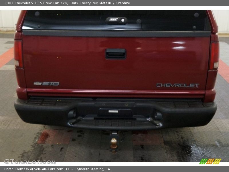 Dark Cherry Red Metallic / Graphite 2003 Chevrolet S10 LS Crew Cab 4x4