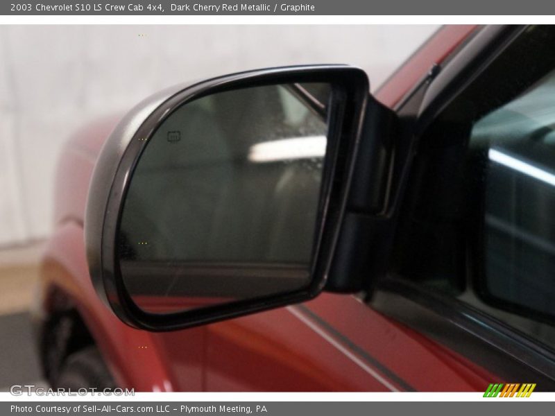 Dark Cherry Red Metallic / Graphite 2003 Chevrolet S10 LS Crew Cab 4x4