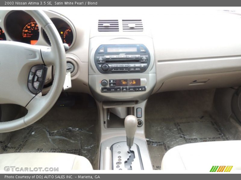 Satin White Pearl / Blond 2003 Nissan Altima 3.5 SE