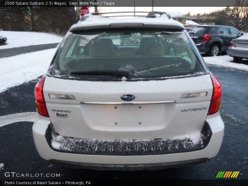 Satin White Pearl / Taupe 2006 Subaru Outback 2.5i Wagon