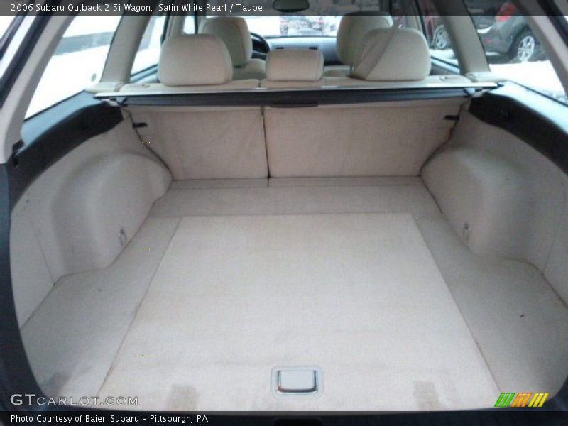 Satin White Pearl / Taupe 2006 Subaru Outback 2.5i Wagon