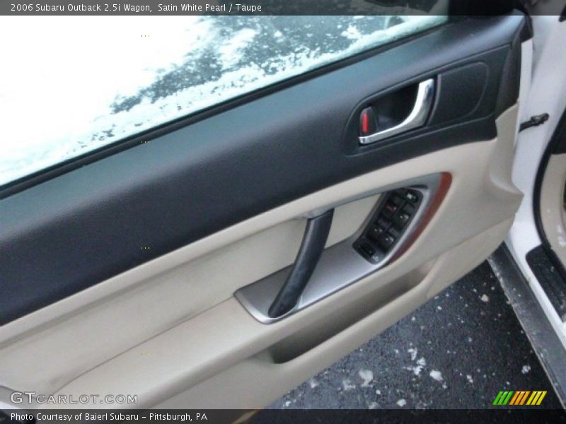 Satin White Pearl / Taupe 2006 Subaru Outback 2.5i Wagon