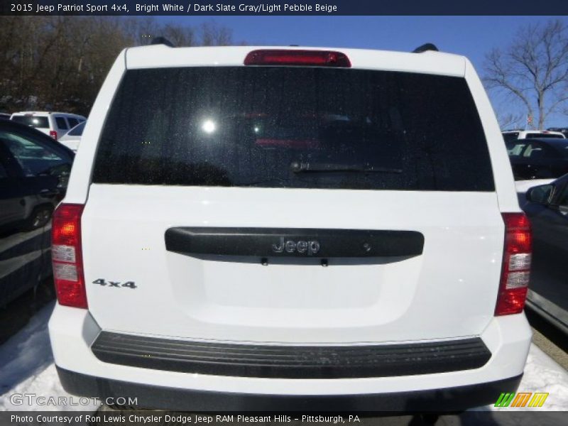 Bright White / Dark Slate Gray/Light Pebble Beige 2015 Jeep Patriot Sport 4x4