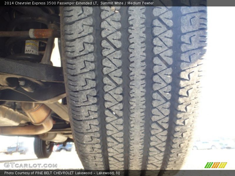 Summit White / Medium Pewter 2014 Chevrolet Express 3500 Passenger Extended LT