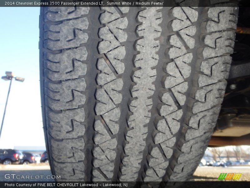 Summit White / Medium Pewter 2014 Chevrolet Express 3500 Passenger Extended LT