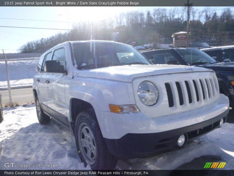 Bright White / Dark Slate Gray/Light Pebble Beige 2015 Jeep Patriot Sport 4x4
