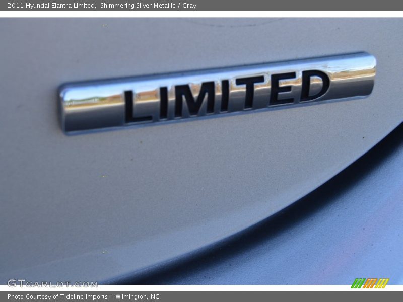 Shimmering Silver Metallic / Gray 2011 Hyundai Elantra Limited