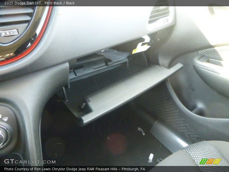 Pitch Black / Black 2015 Dodge Dart SXT