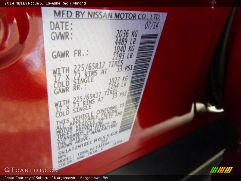 Cayenne Red / Almond 2014 Nissan Rogue S