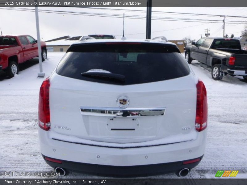 Platinum Ice Tricoat / Light Titanium/Ebony 2015 Cadillac SRX Luxury AWD