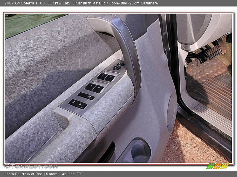 Silver Birch Metallic / Ebony Black/Light Cashmere 2007 GMC Sierra 1500 SLE Crew Cab