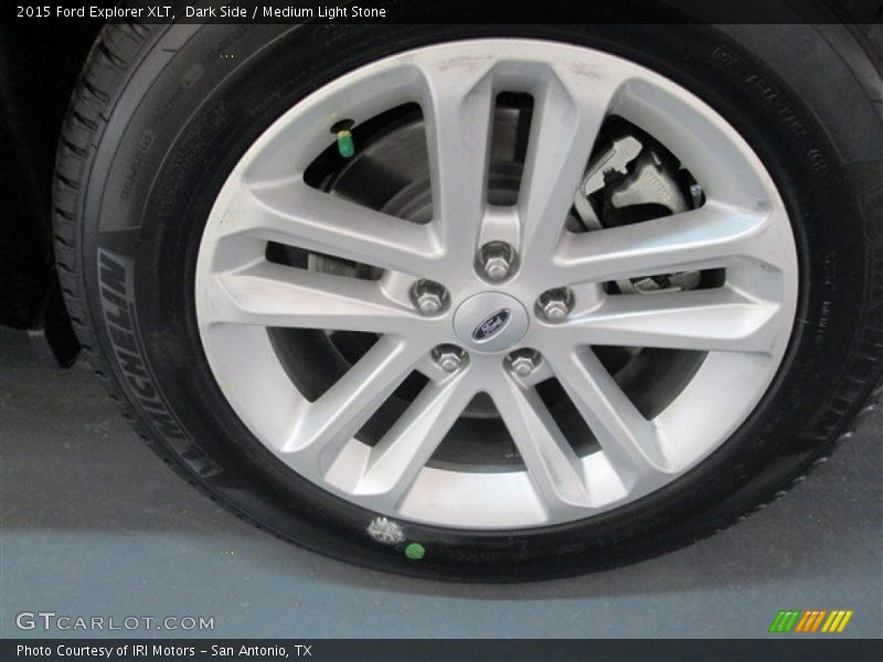 Dark Side / Medium Light Stone 2015 Ford Explorer XLT