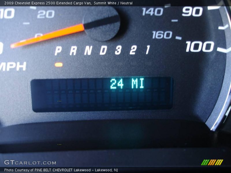Summit White / Neutral 2009 Chevrolet Express 2500 Extended Cargo Van