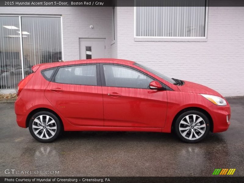  2015 Accent Sport 5-Door Boston Red