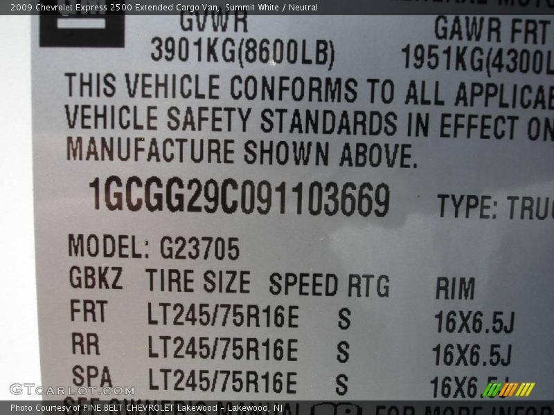 Summit White / Neutral 2009 Chevrolet Express 2500 Extended Cargo Van