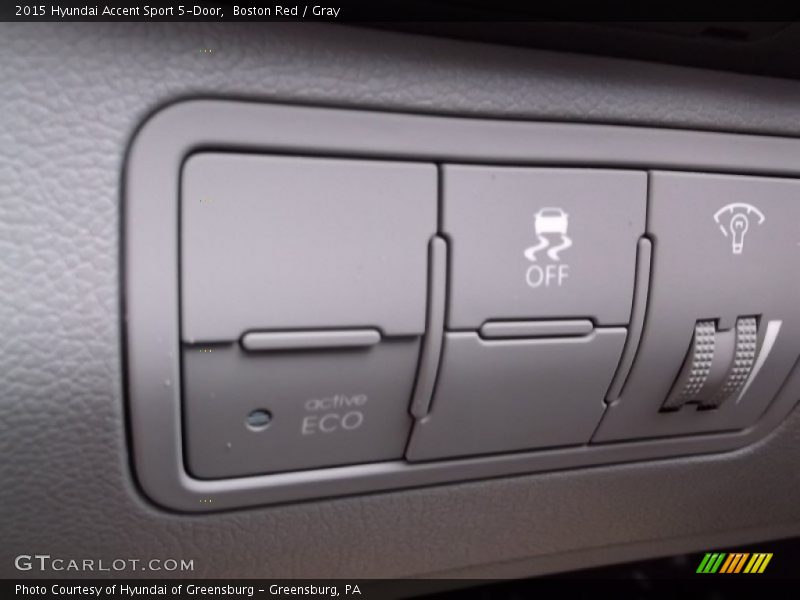 Boston Red / Gray 2015 Hyundai Accent Sport 5-Door