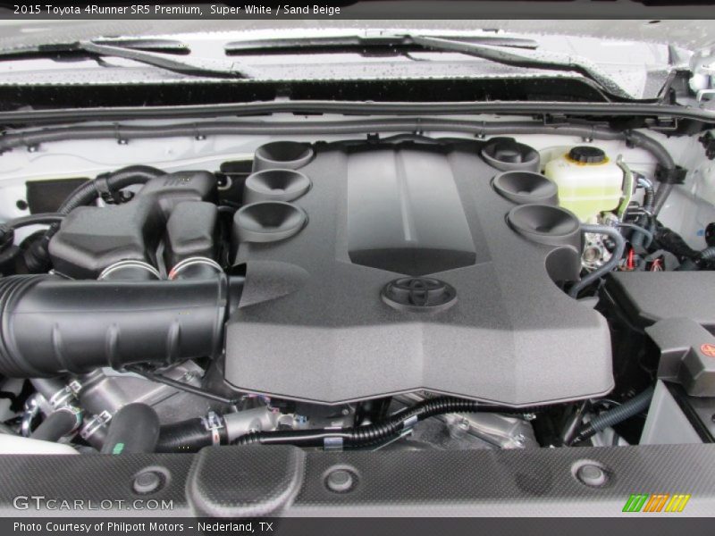 Super White / Sand Beige 2015 Toyota 4Runner SR5 Premium