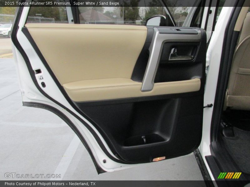 Super White / Sand Beige 2015 Toyota 4Runner SR5 Premium
