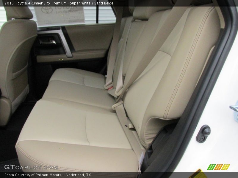 Super White / Sand Beige 2015 Toyota 4Runner SR5 Premium
