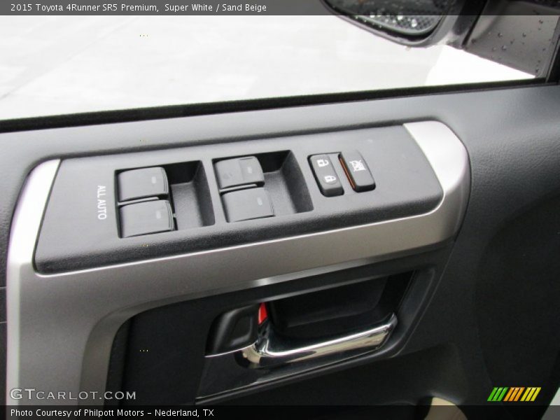 Super White / Sand Beige 2015 Toyota 4Runner SR5 Premium