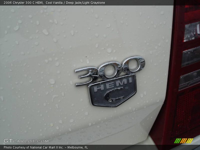 Cool Vanilla / Deep Jade/Light Graystone 2006 Chrysler 300 C HEMI
