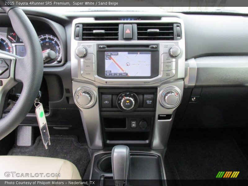 Super White / Sand Beige 2015 Toyota 4Runner SR5 Premium