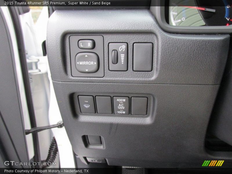 Super White / Sand Beige 2015 Toyota 4Runner SR5 Premium